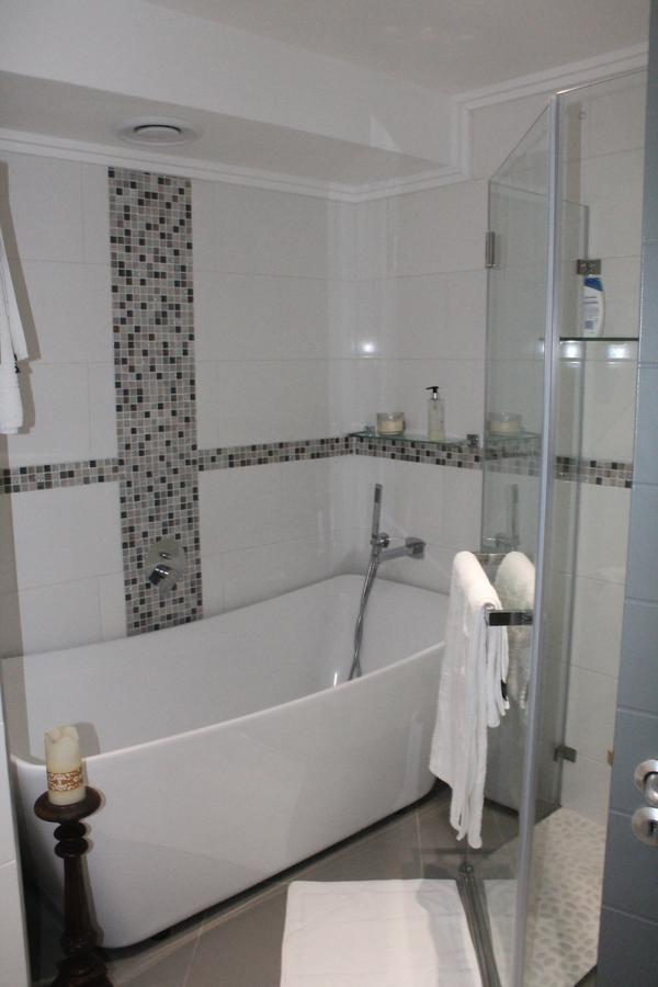 Dolphin Apartment *