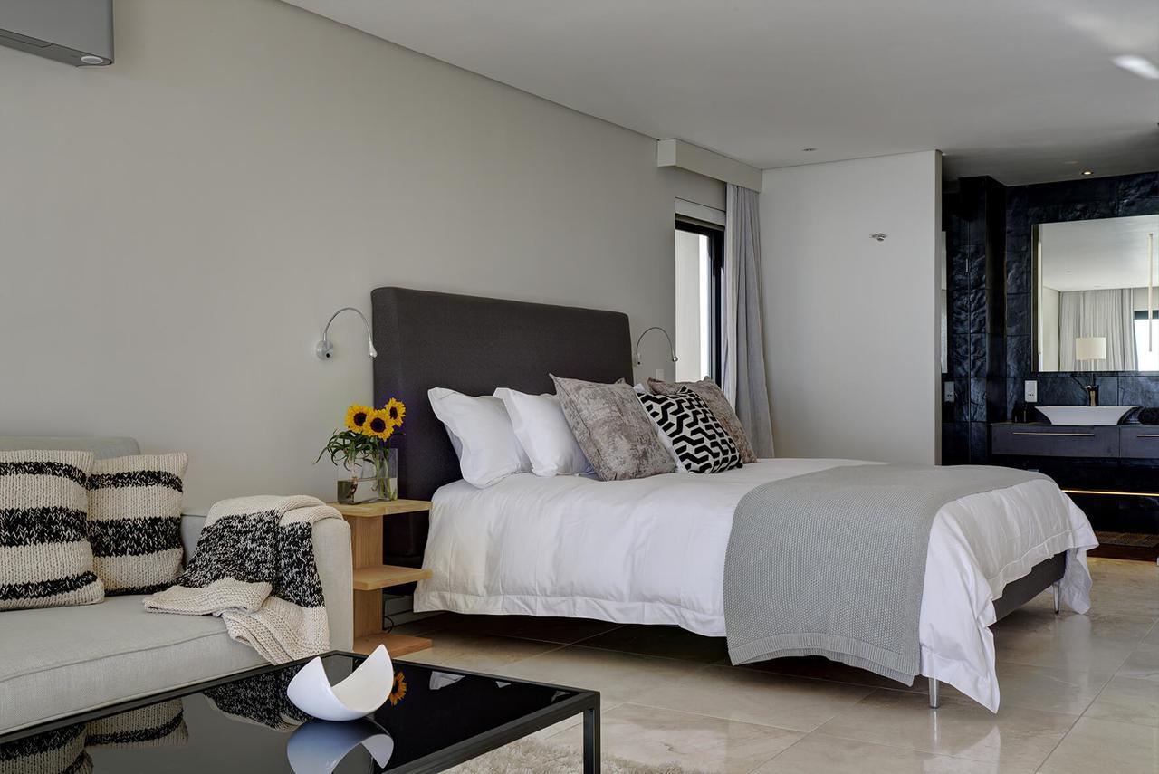 Cb-one Luxury 4*