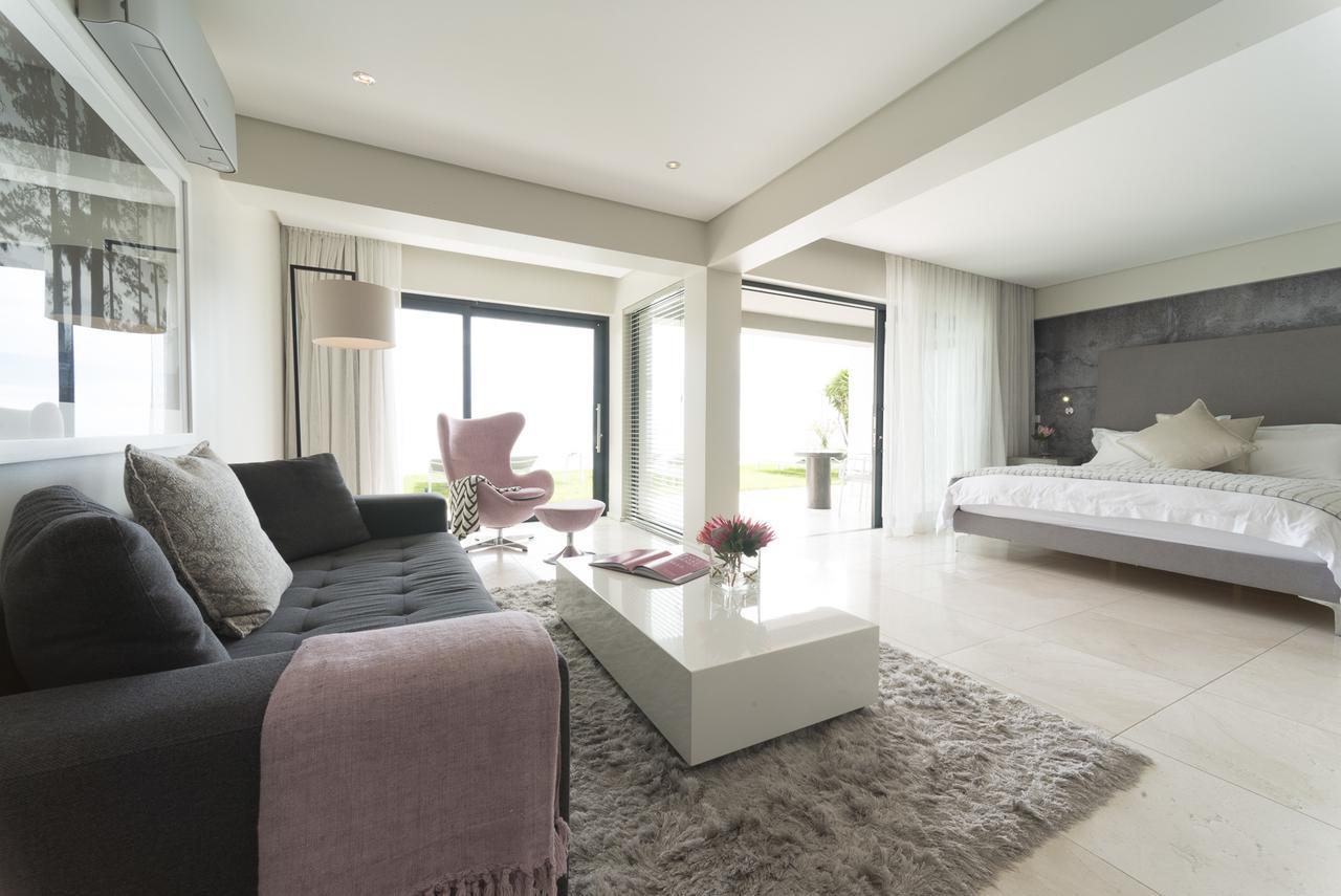 Cb-one Luxury Guest house