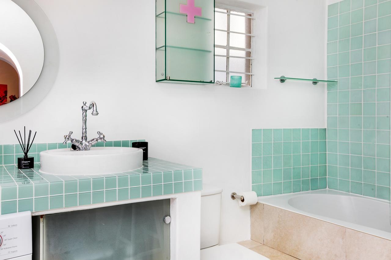 Backup-powered Art Deco In De Waterkant *