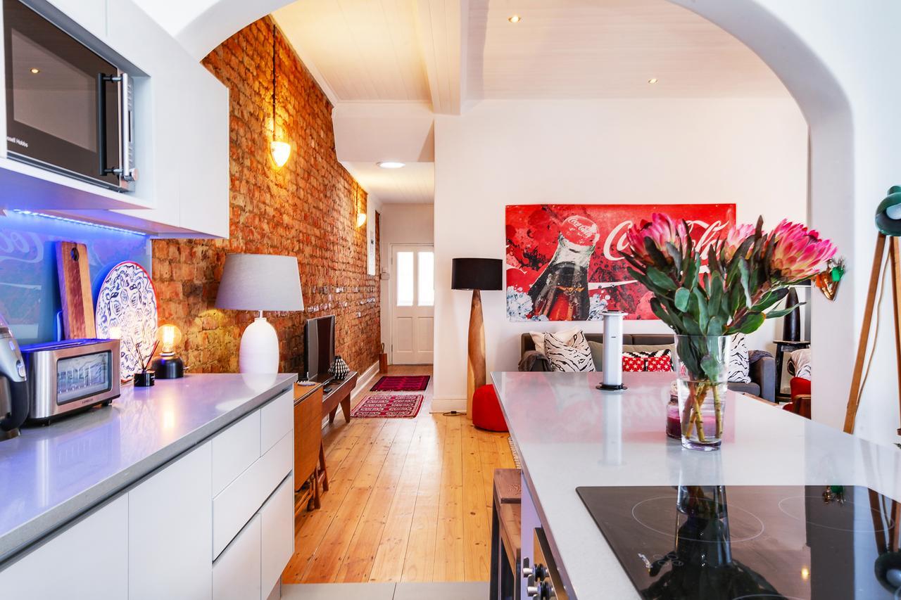 Holiday home Backup-powered Art Deco In De Waterkant