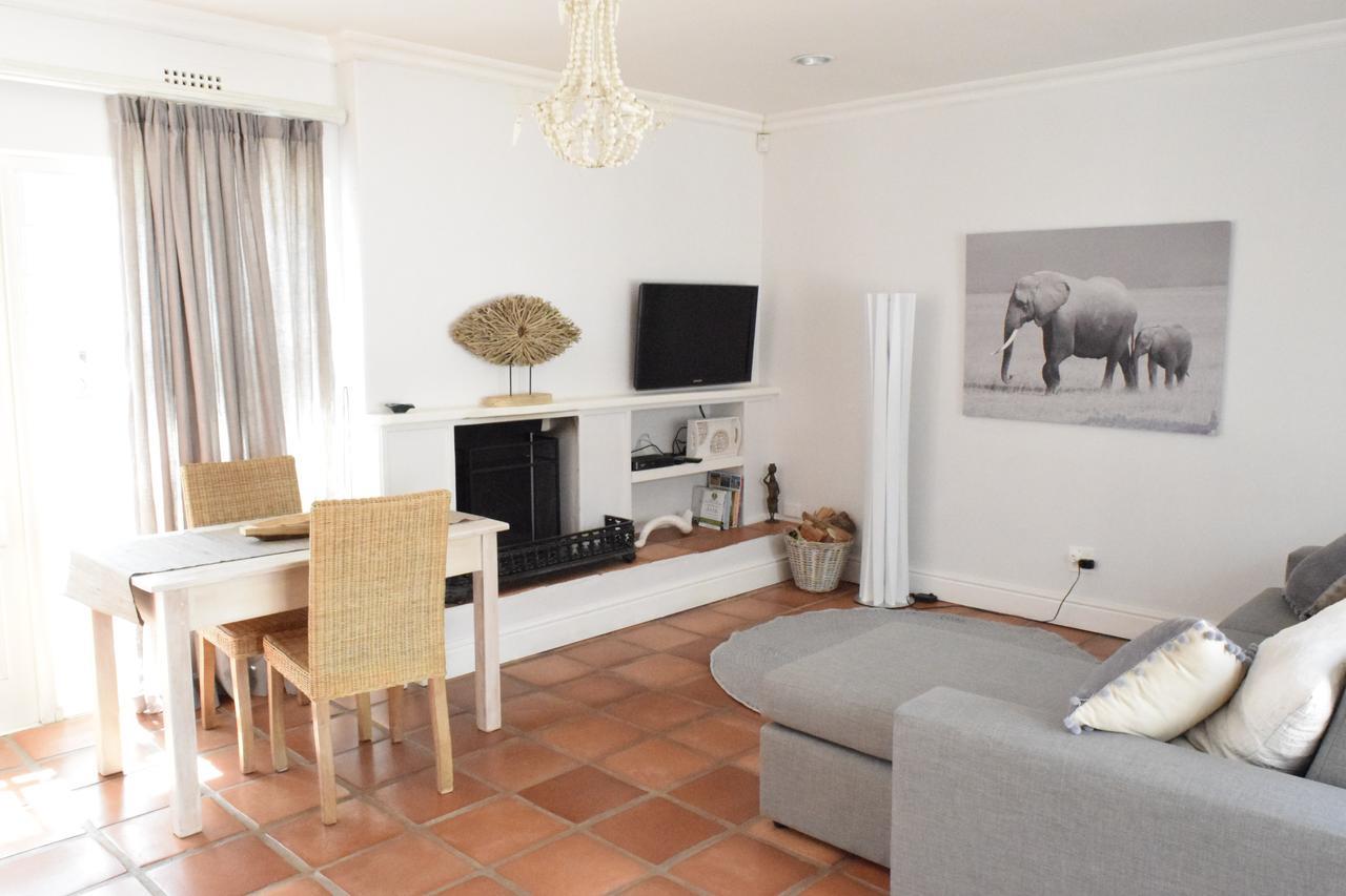 Acquavitae Guest house 3*