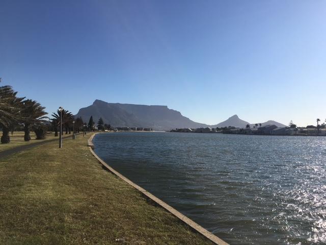 Lagoon Beach Penthouse Cape Town