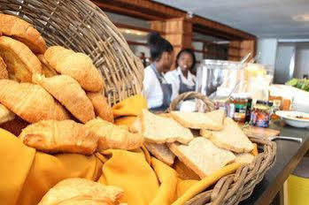 Ambassador Self-catering * Cape Town