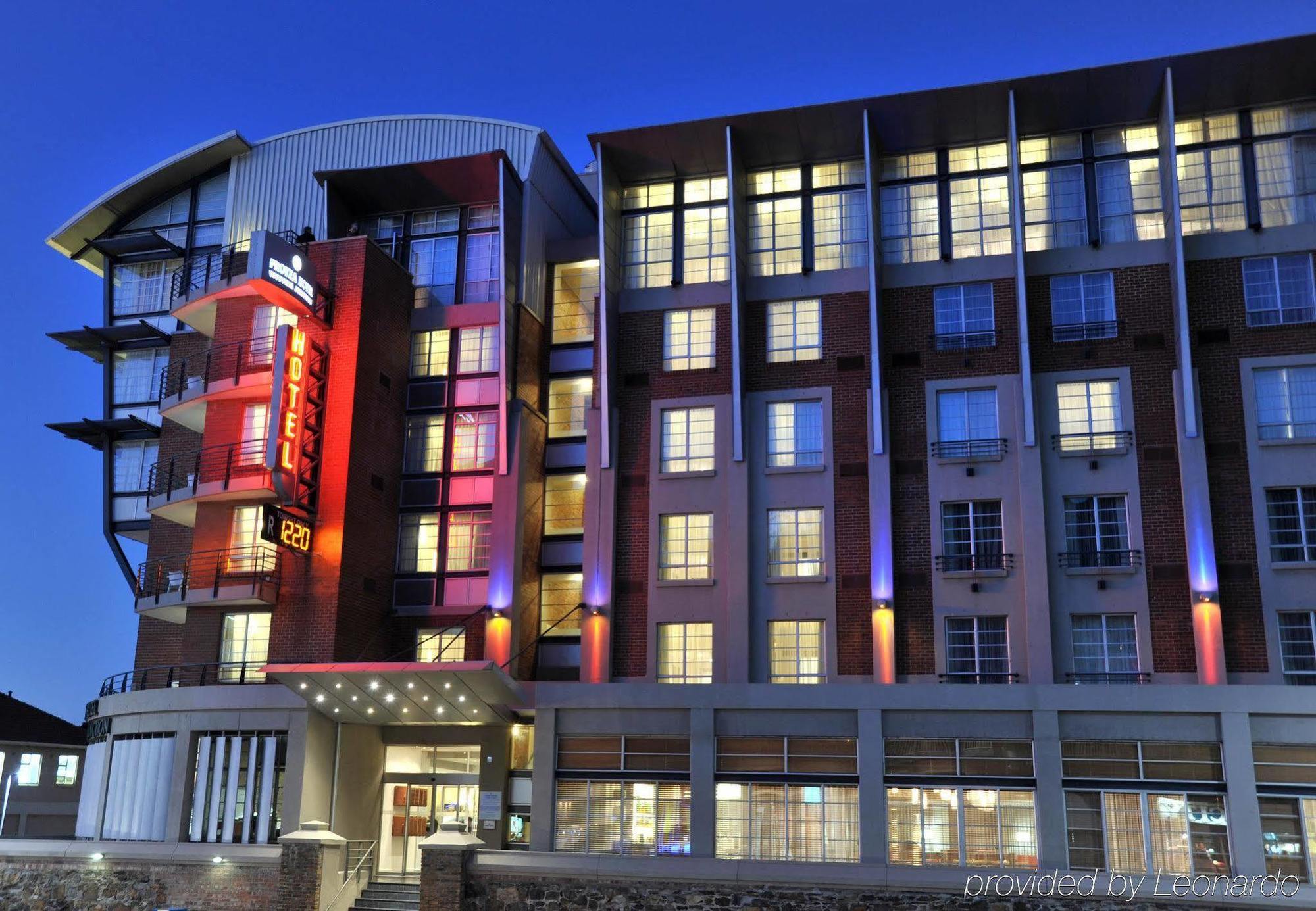 Garden Court Victoria Junction Hotel 4*