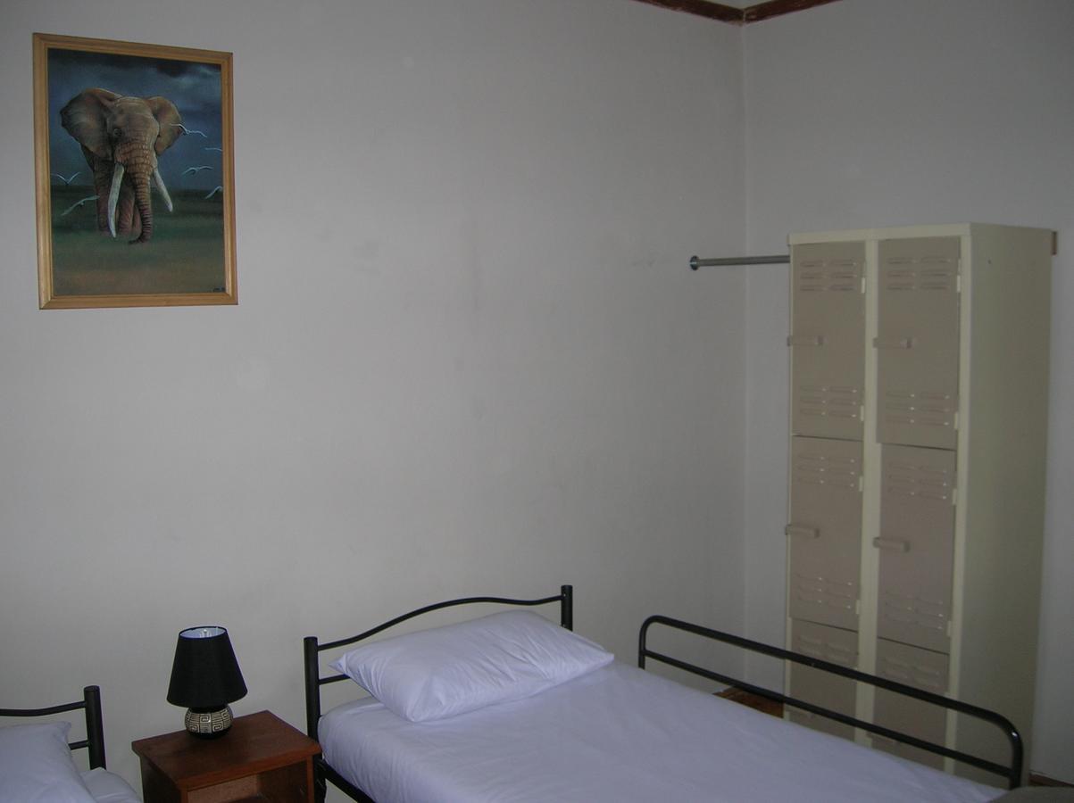 Anzac Backpackers * Cape Town