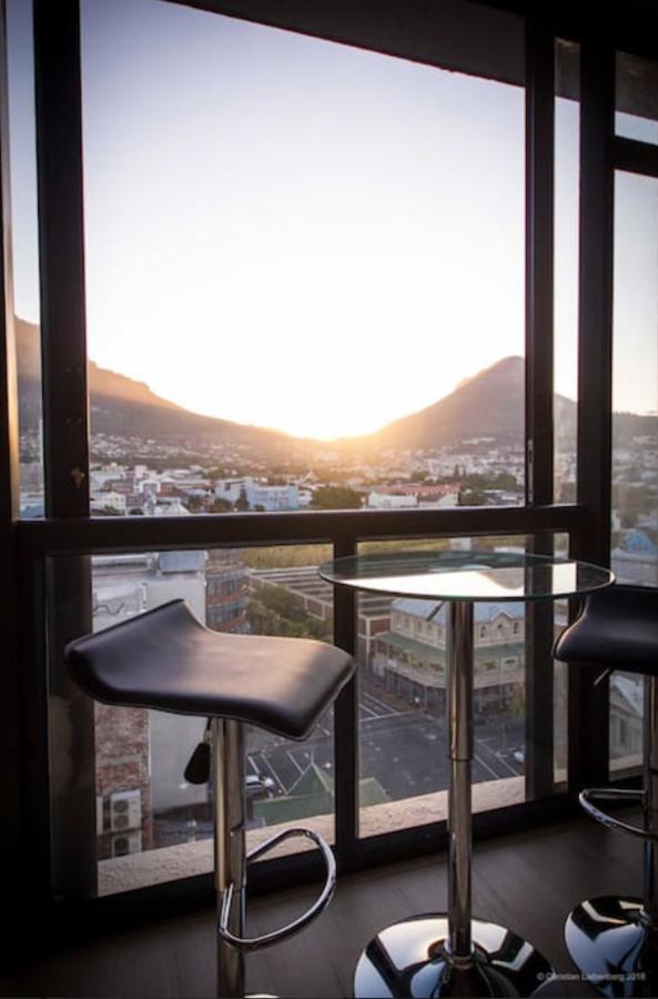 High-end Center With Magnificent Views * Cape Town