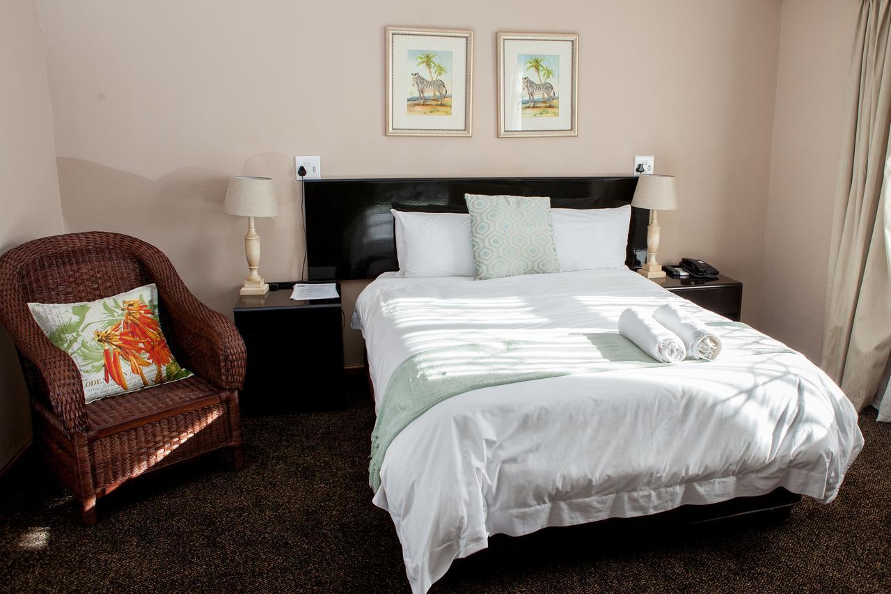 Oria Lodge *