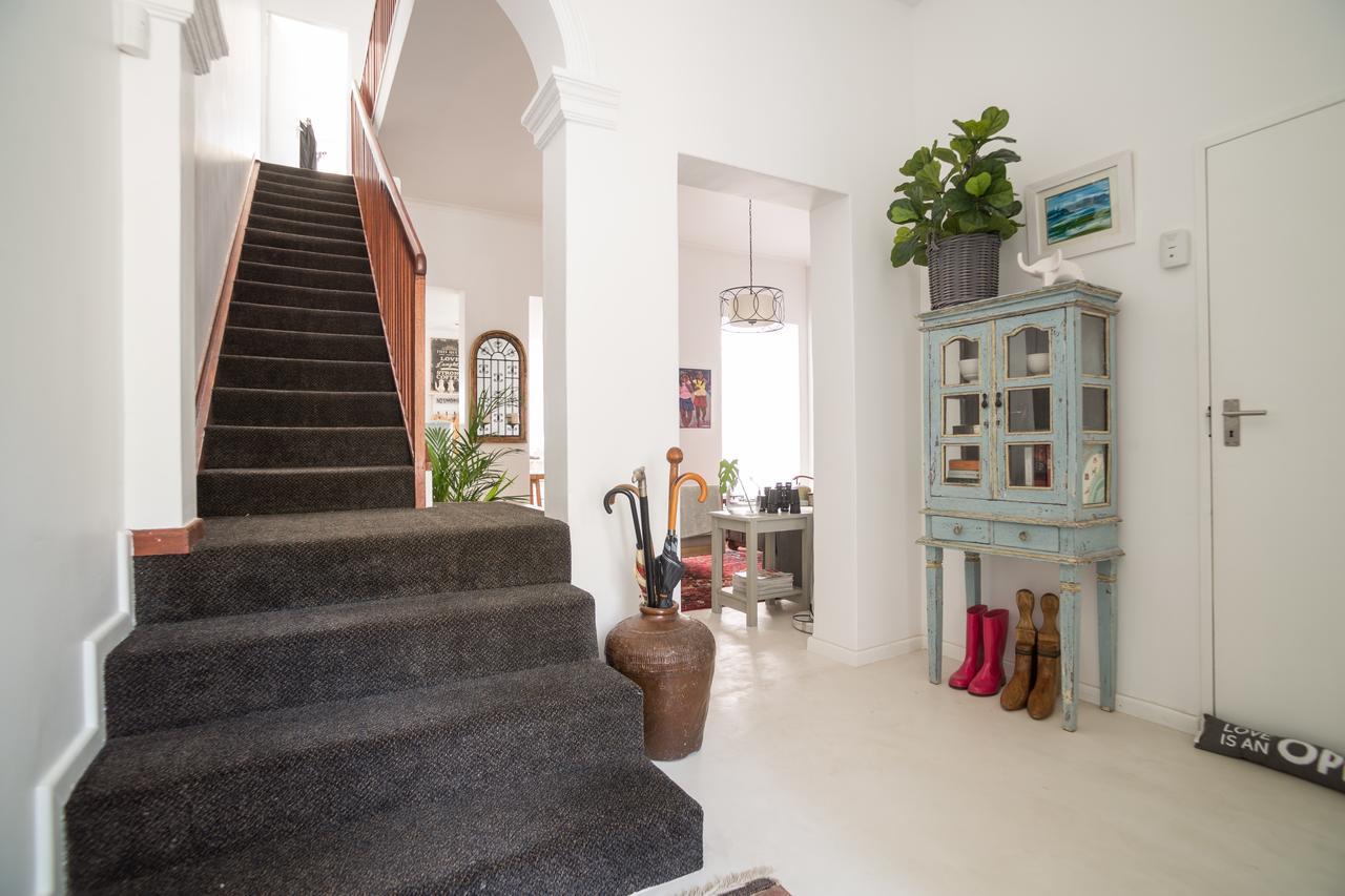 Wanderlust's Way Guest house Cape Town