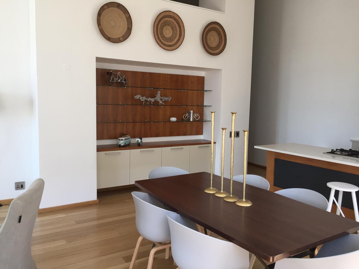 2 Bedroom Louise In Mutual Heights Apartment Cape Town