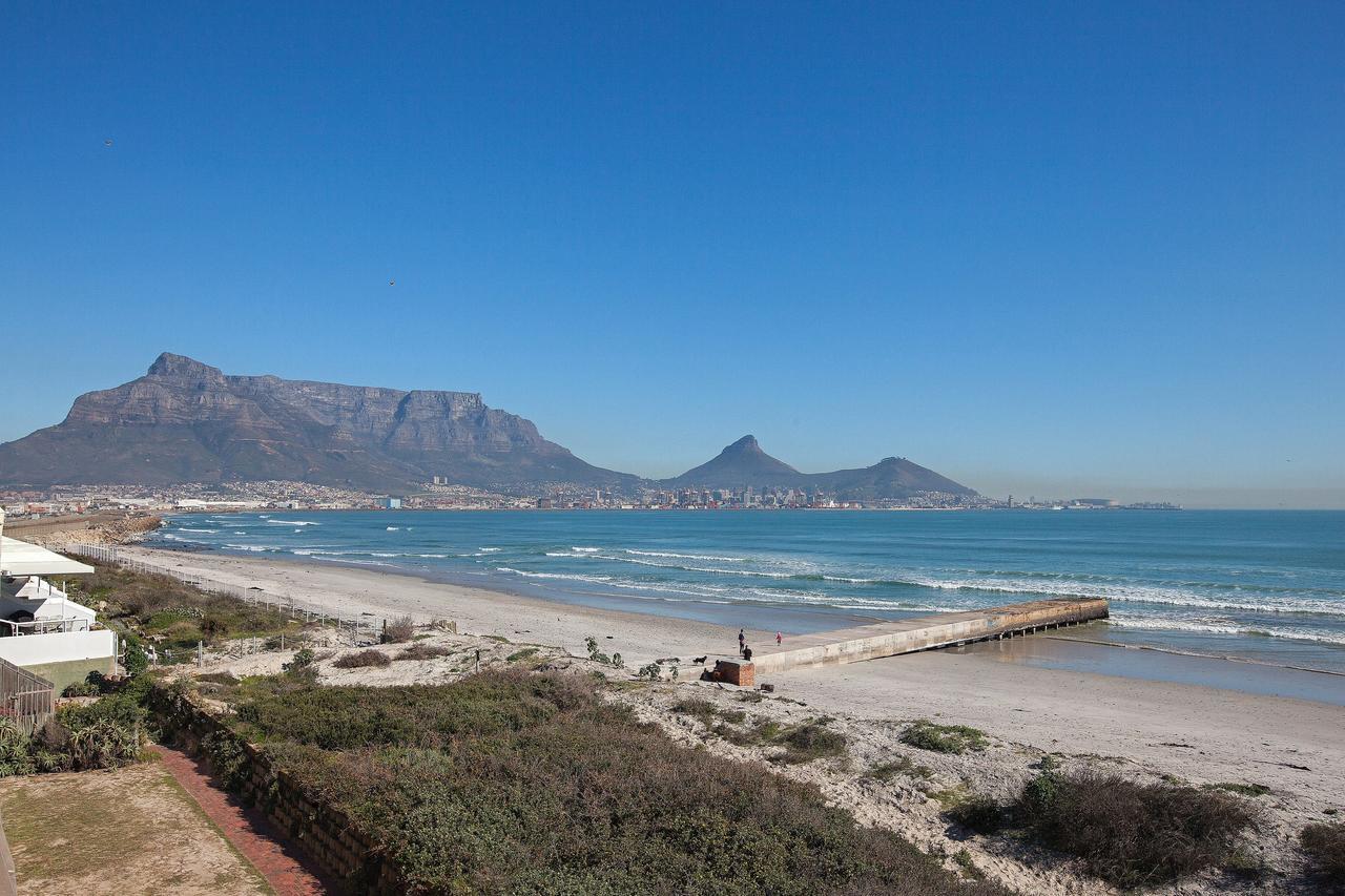 Leisure Bay 306 By Ctha * Cape Town