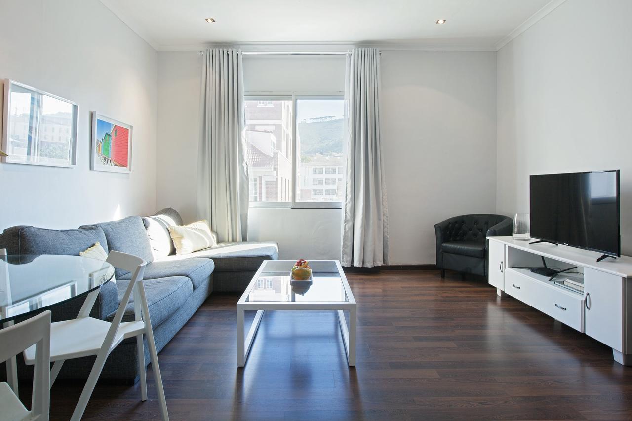 Apartment Polana Court 12 By Ctha Cape Town