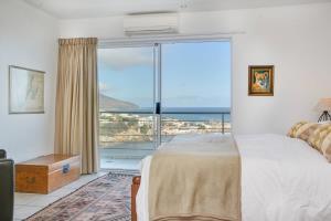 Camps Bay Terrace Penthouse