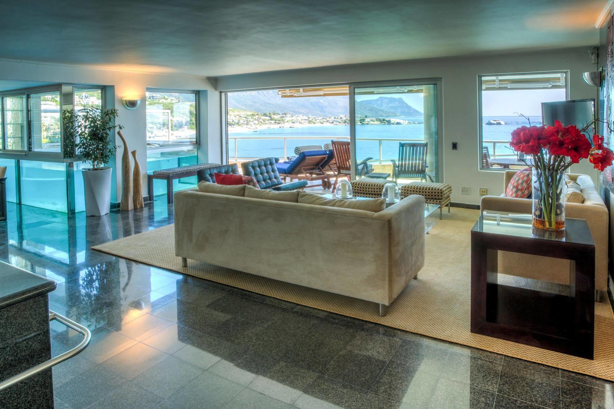 Clifton Rocks Apartment *