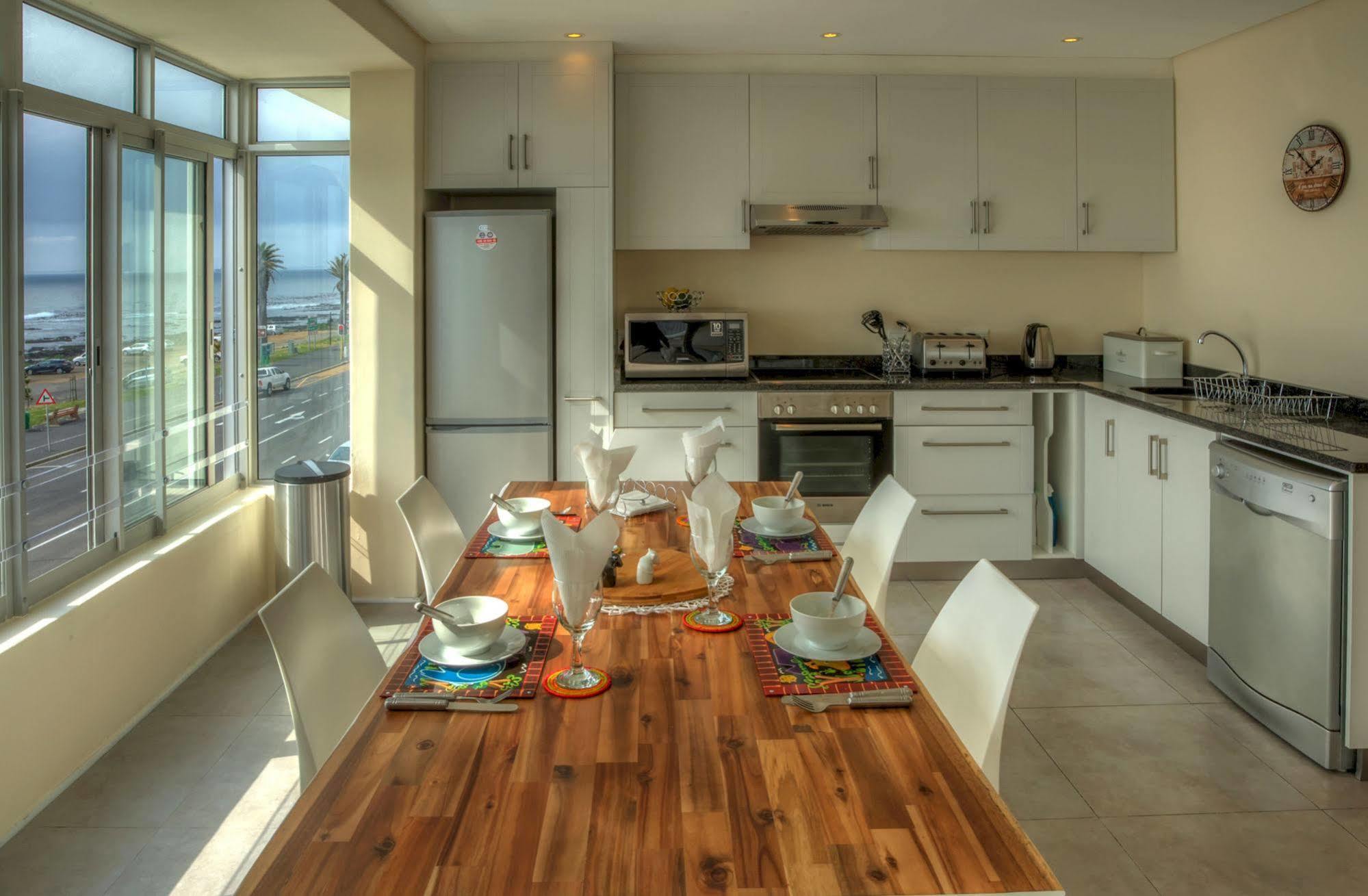 Nox - Mouille Point Sea Views Cape Town