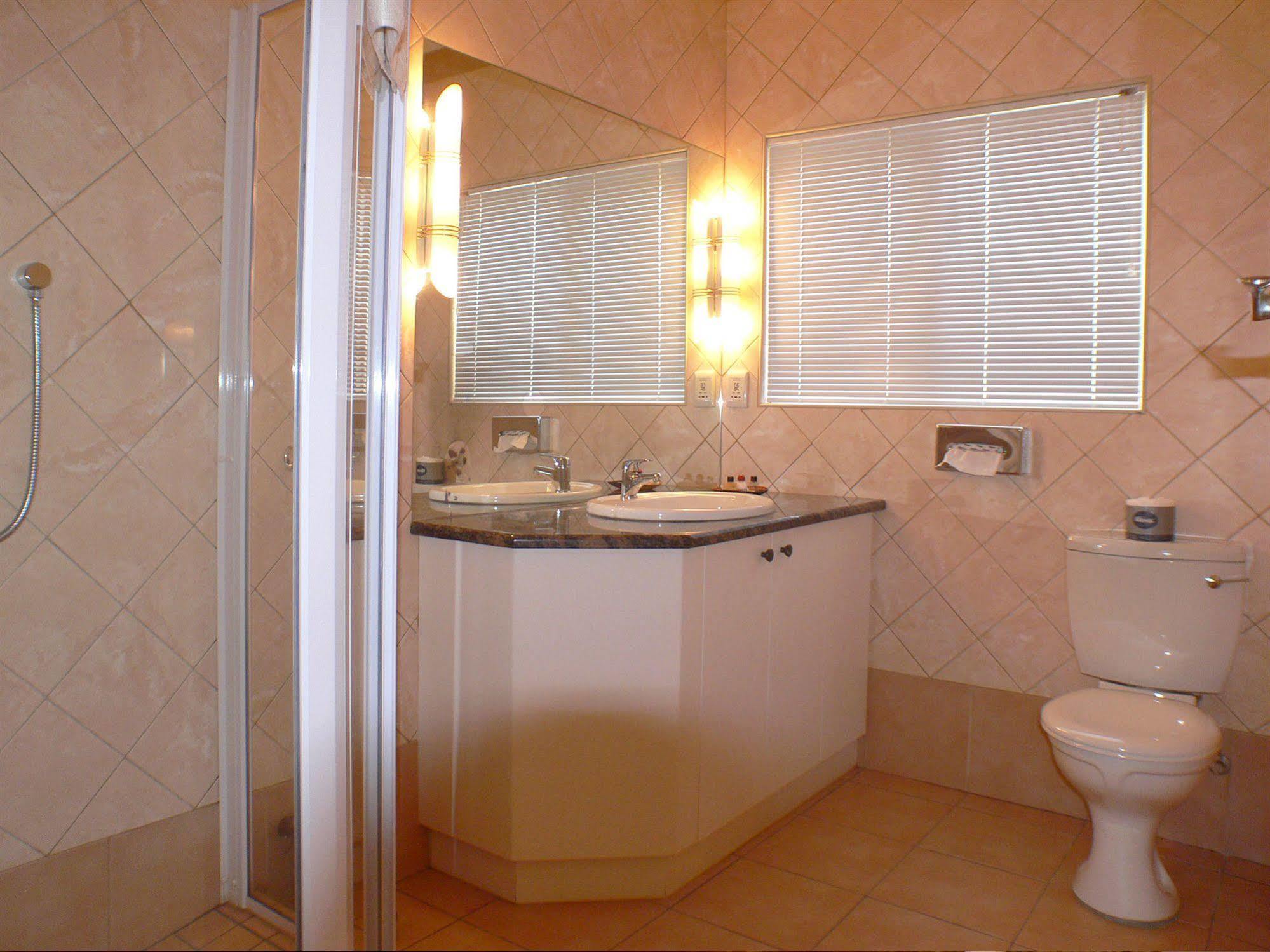 Guest house Hajos 4*