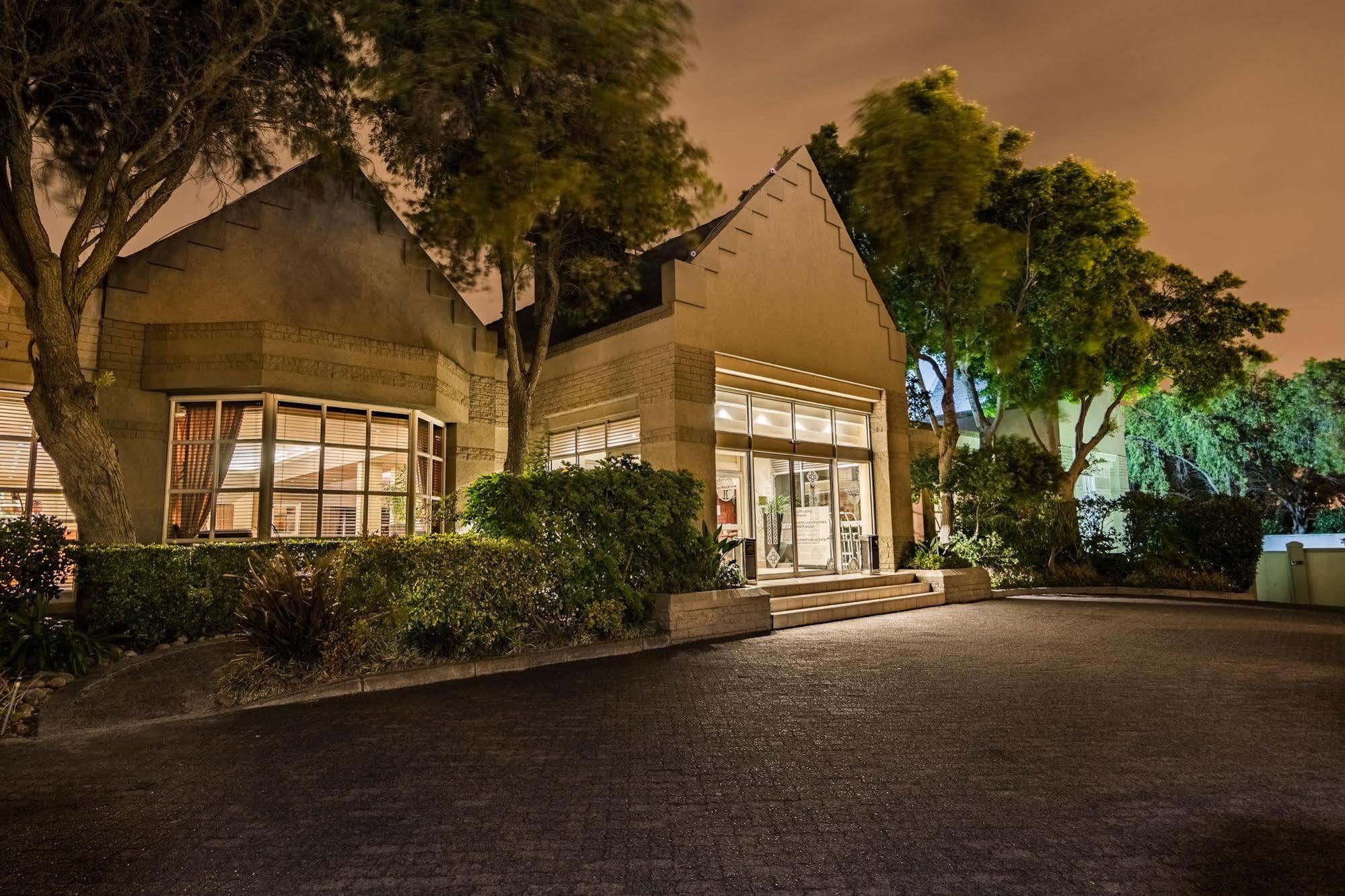 Hotel Pinelands