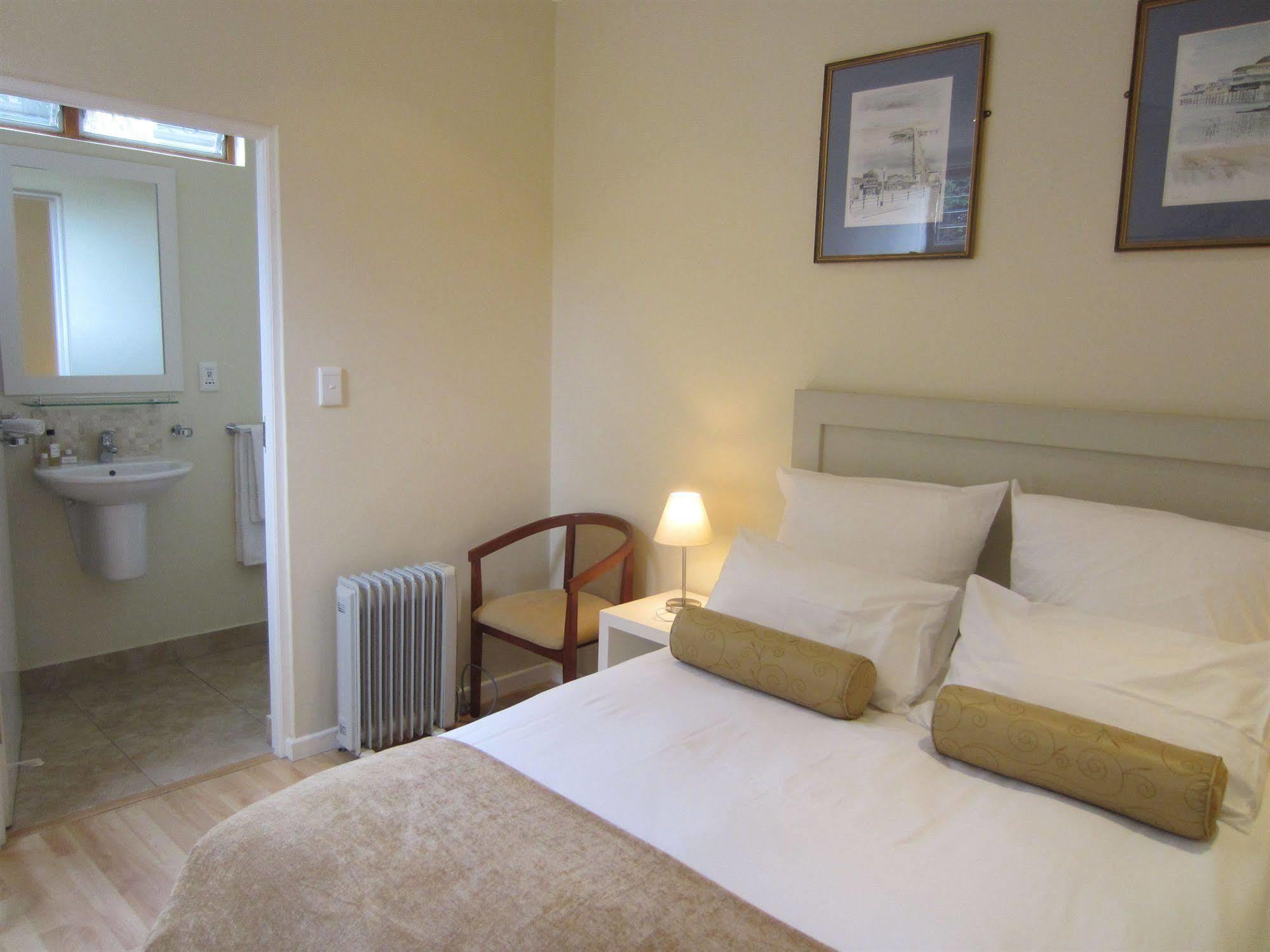 Guest house Loloho 4*