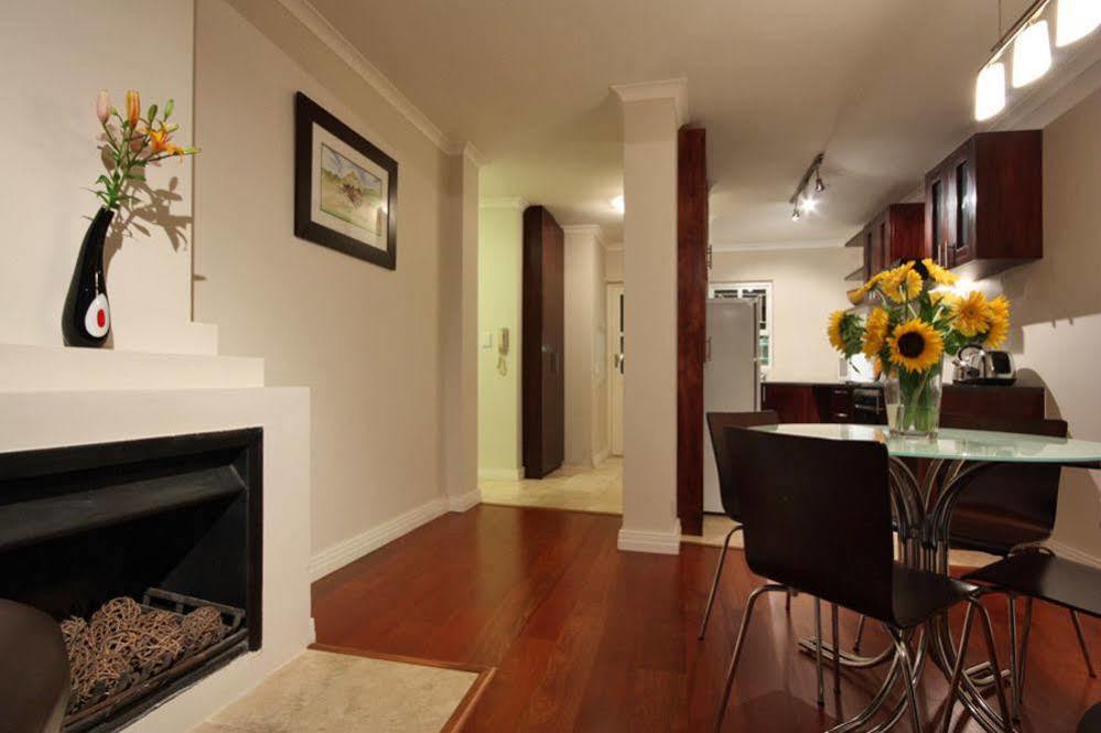Life Apartment *