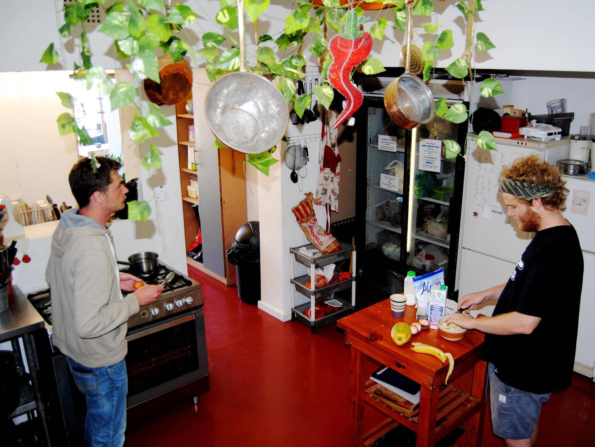 Homebase Backpackers Hostel *