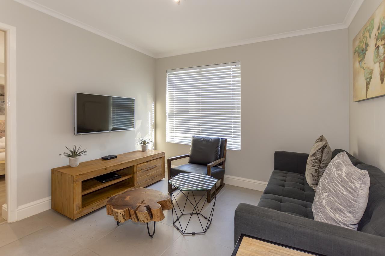 The Paragon Luxury Apartment