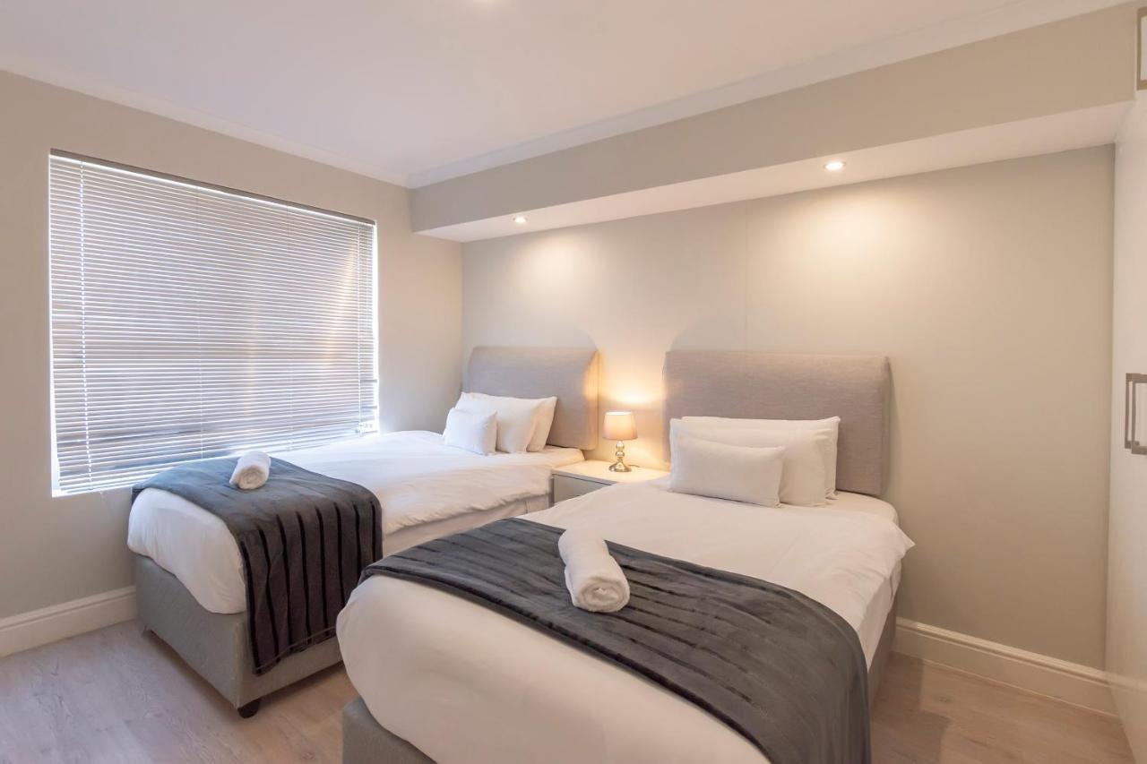 The Paragon Luxury * Cape Town