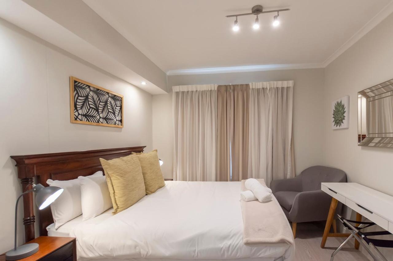 The Paragon Luxury Apartment