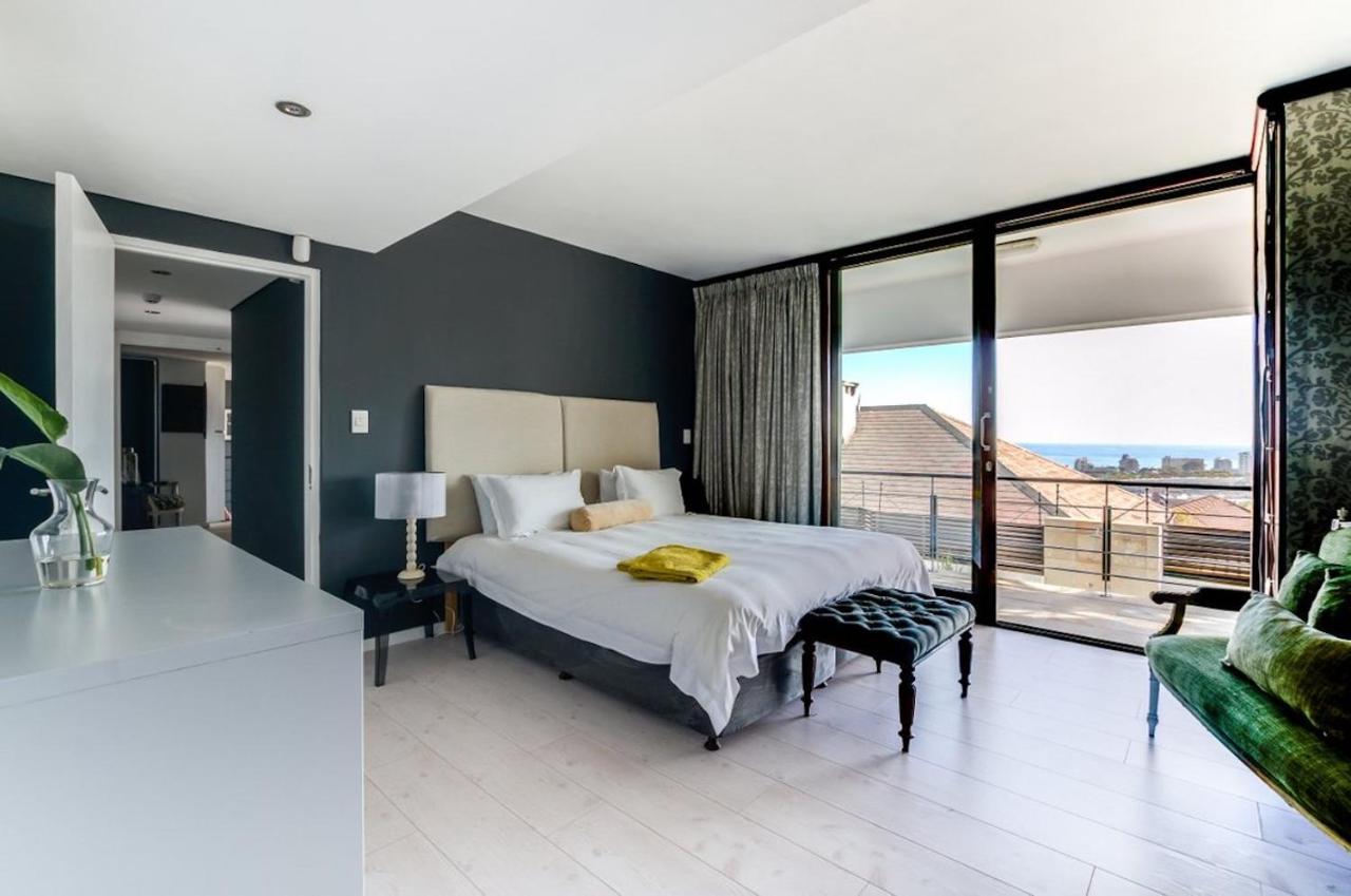Ten On Joubert Cape Town