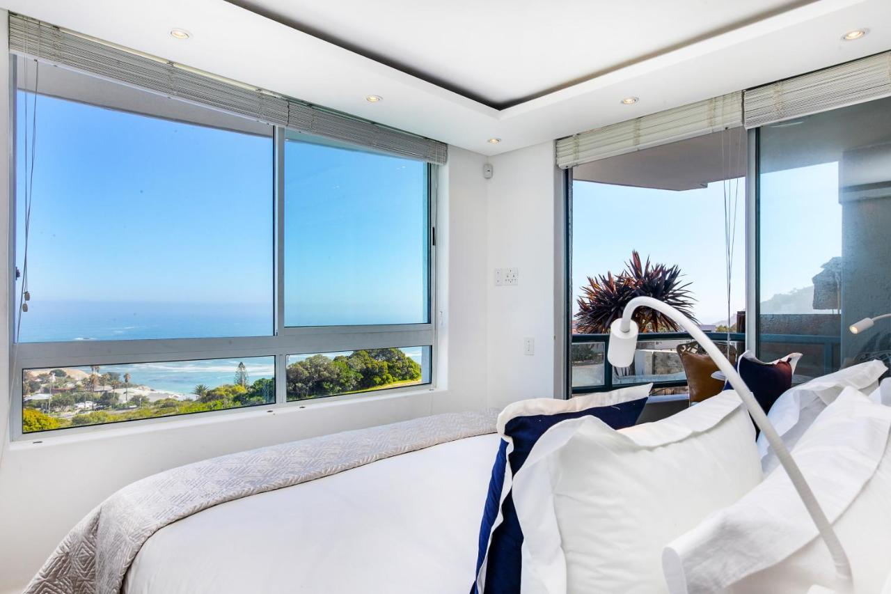 16 On Nautica Apartment Cape Town
