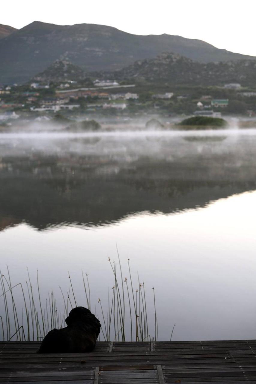 Lake Shack Noordhoek * Cape Town