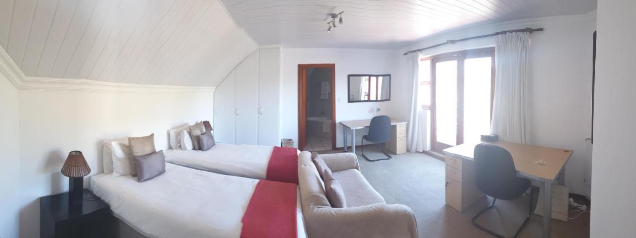 Peak Manor Bed & Breakfast Cape Town