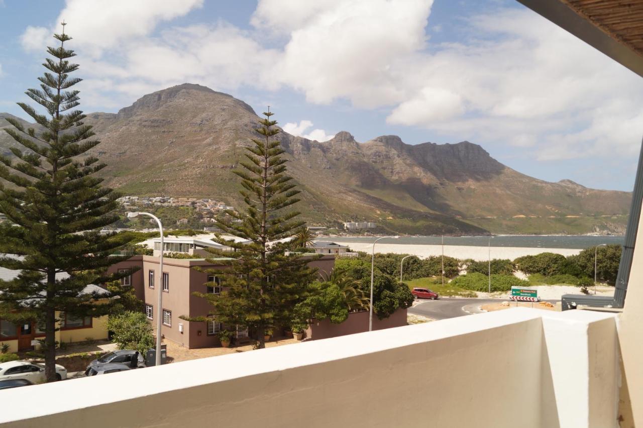 Victoria Beach * Cape Town