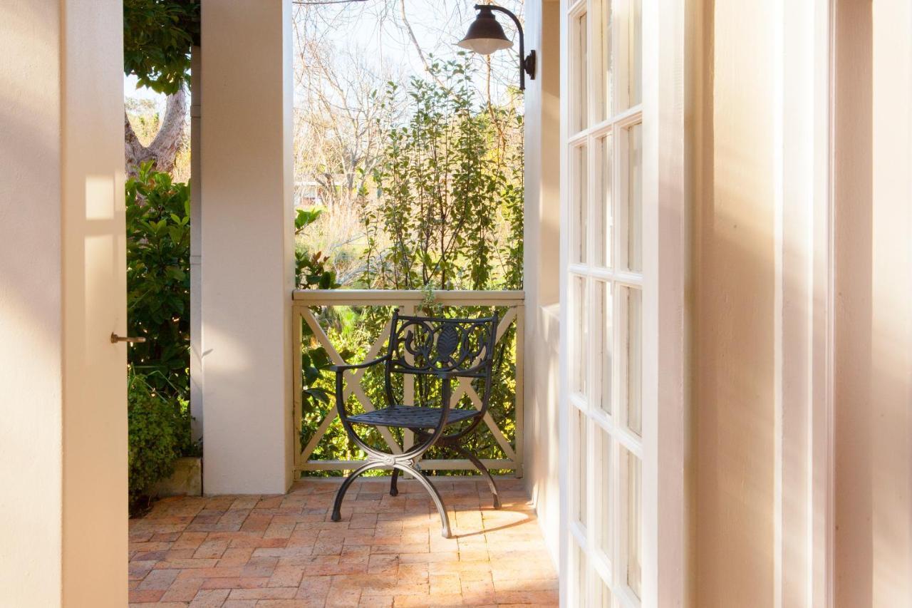 33 Strawberry Lane - And Cape Town