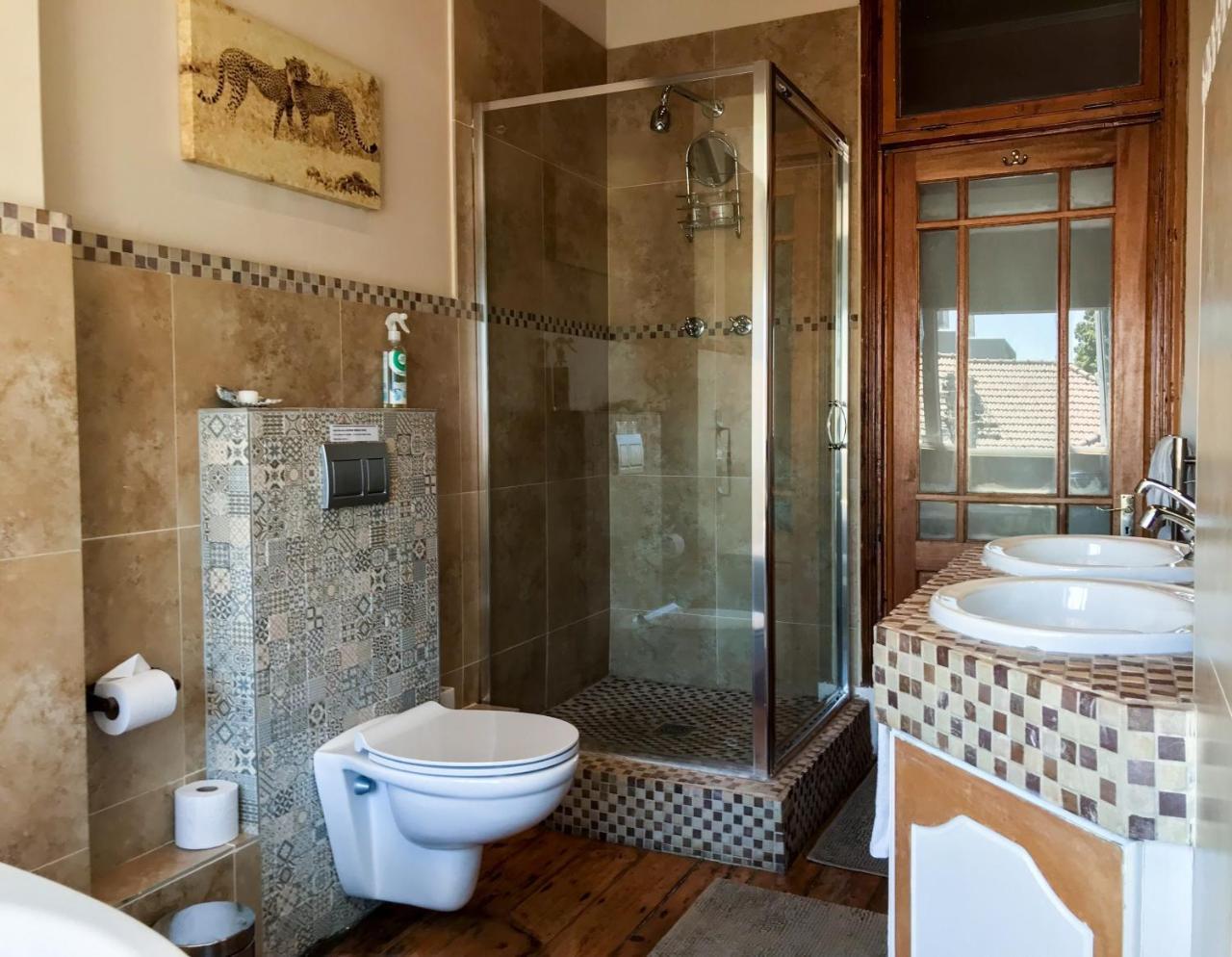 Avatara Guest house