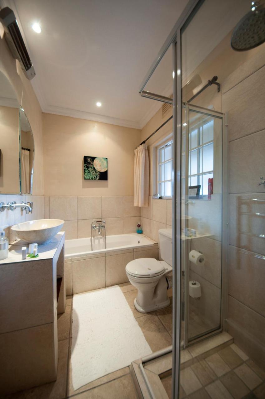 Harfield Guest 3*