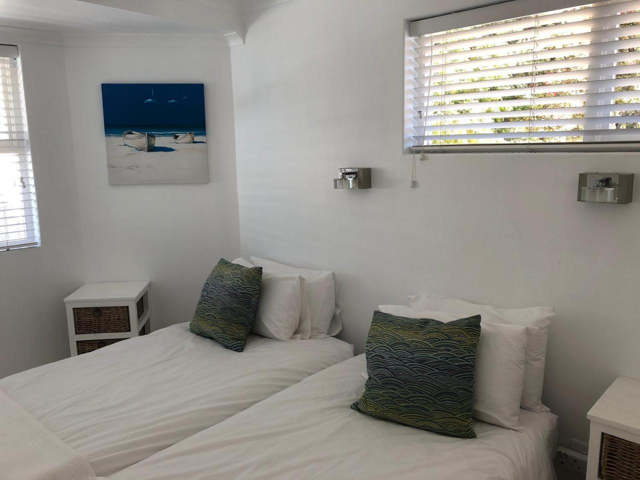 Lake Shack Noordhoek Holiday home Cape Town