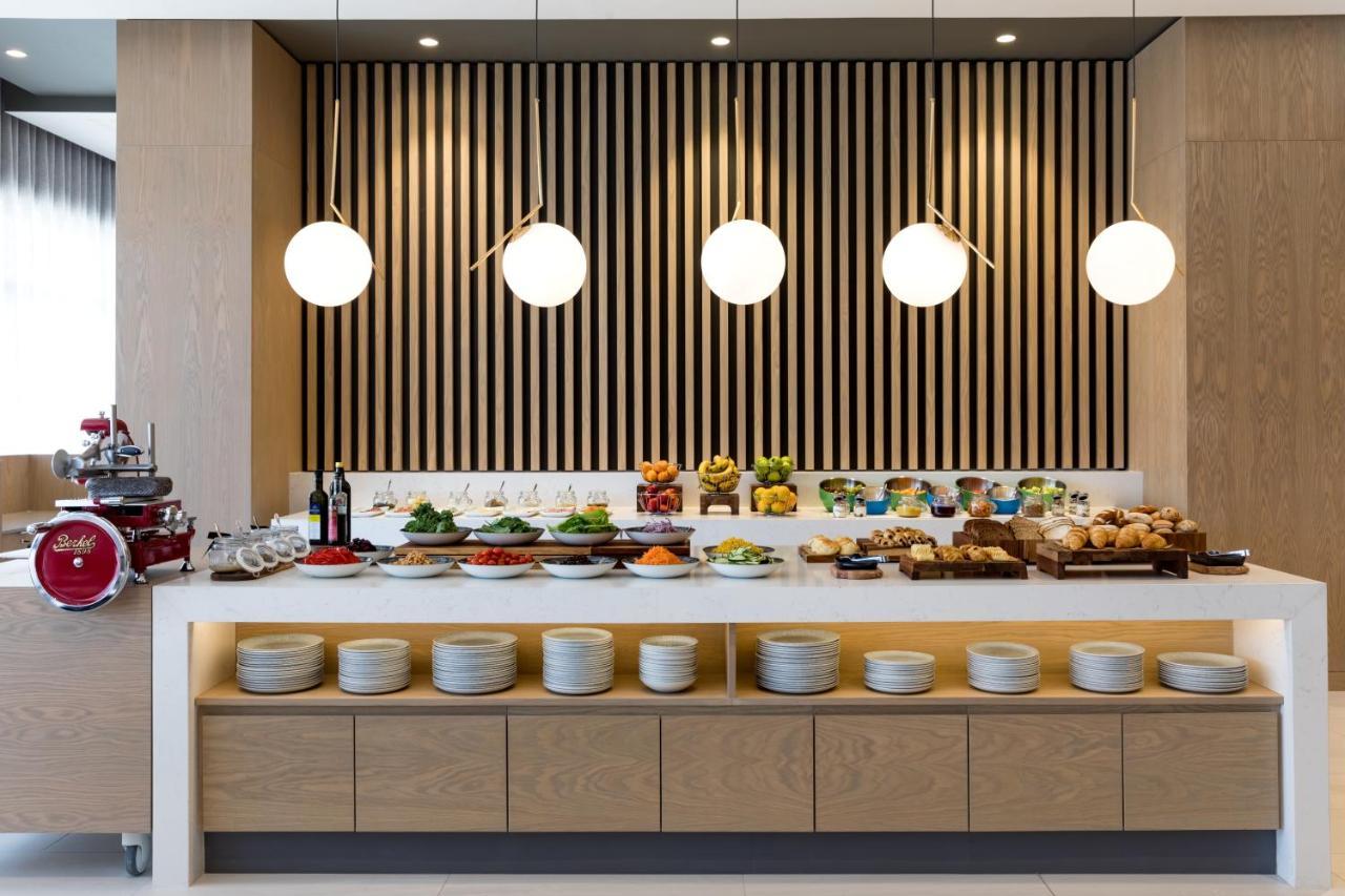 Hotel Ac By Marriott Waterfront Cape Town