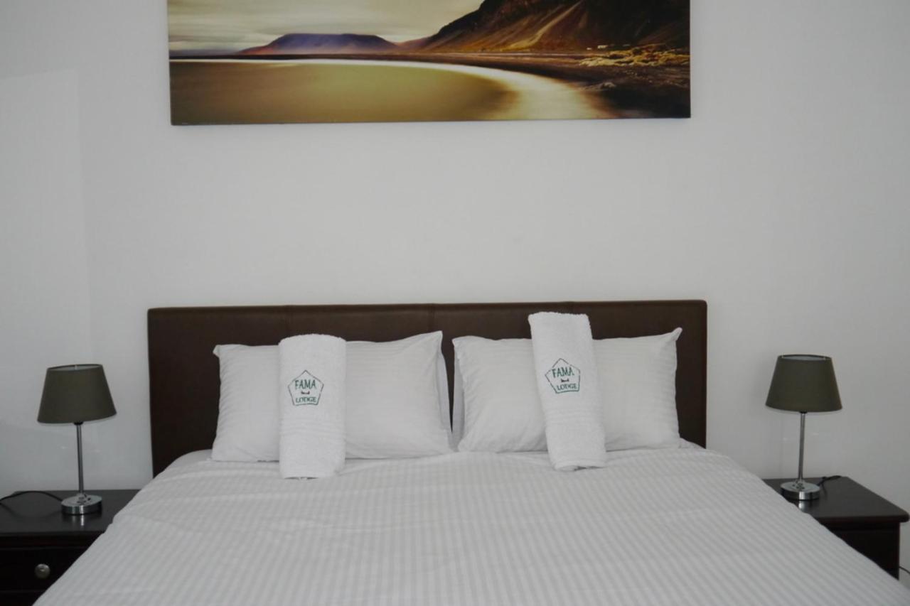 Fama Rm12 Guest house