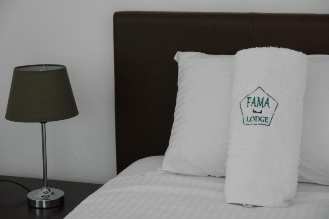 Fama Rm12