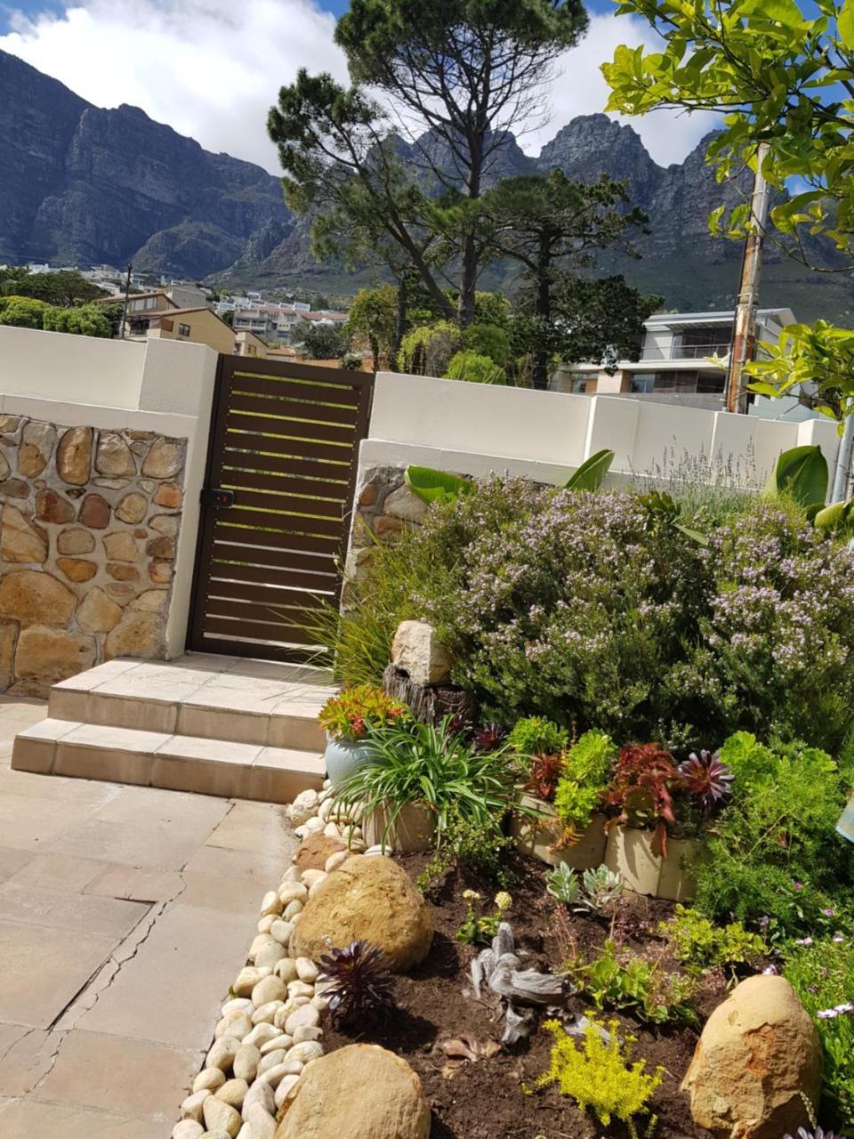Camps Bay Garden Apartment Apartment Cape Town