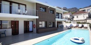 Apartment Camps Bay Village *