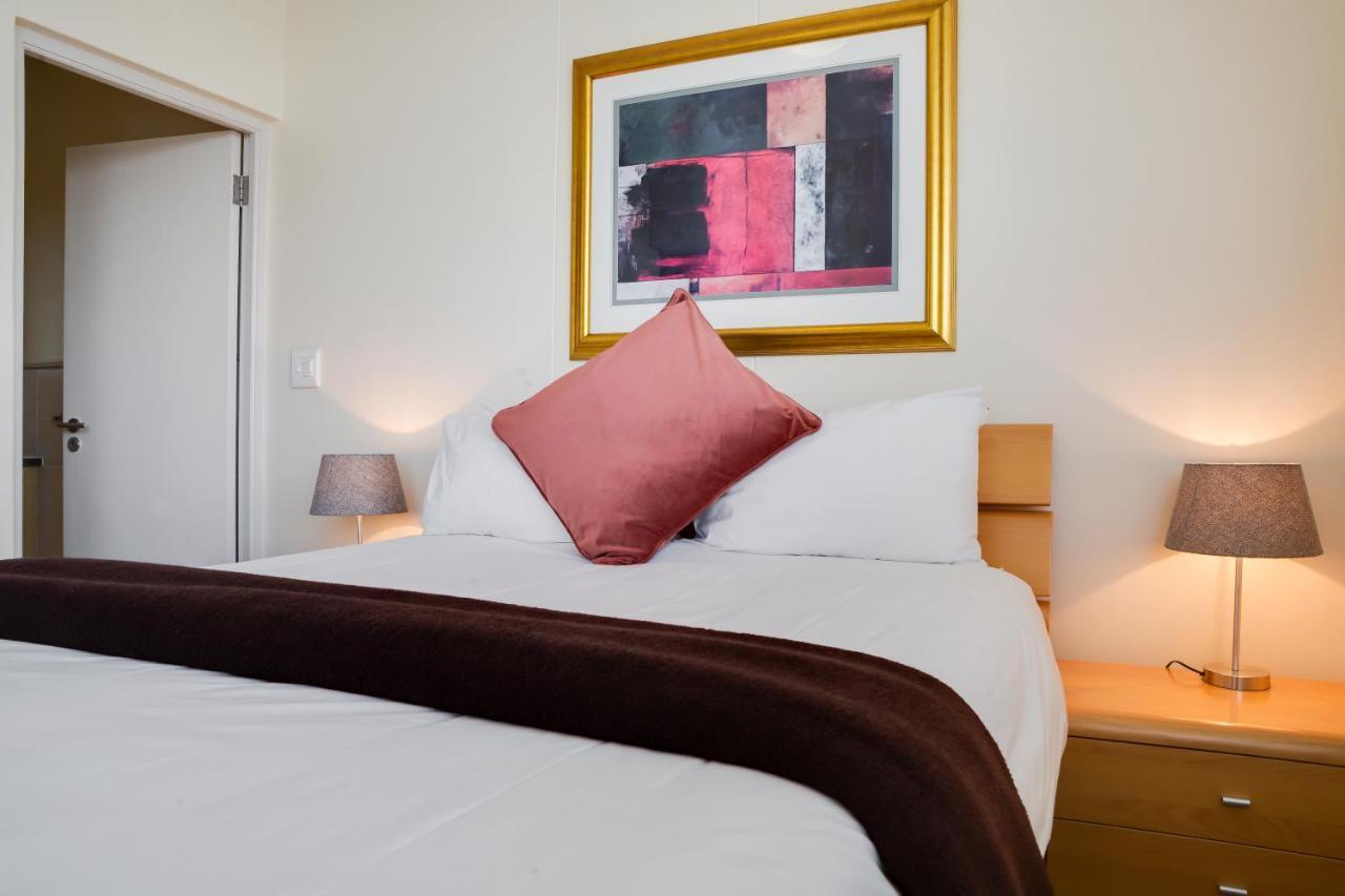 The Cliffs Tyger Waterfront Apartment *