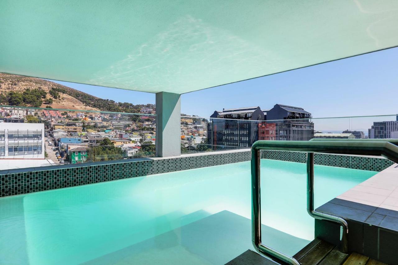 Elegant Modern Near Table Mountain