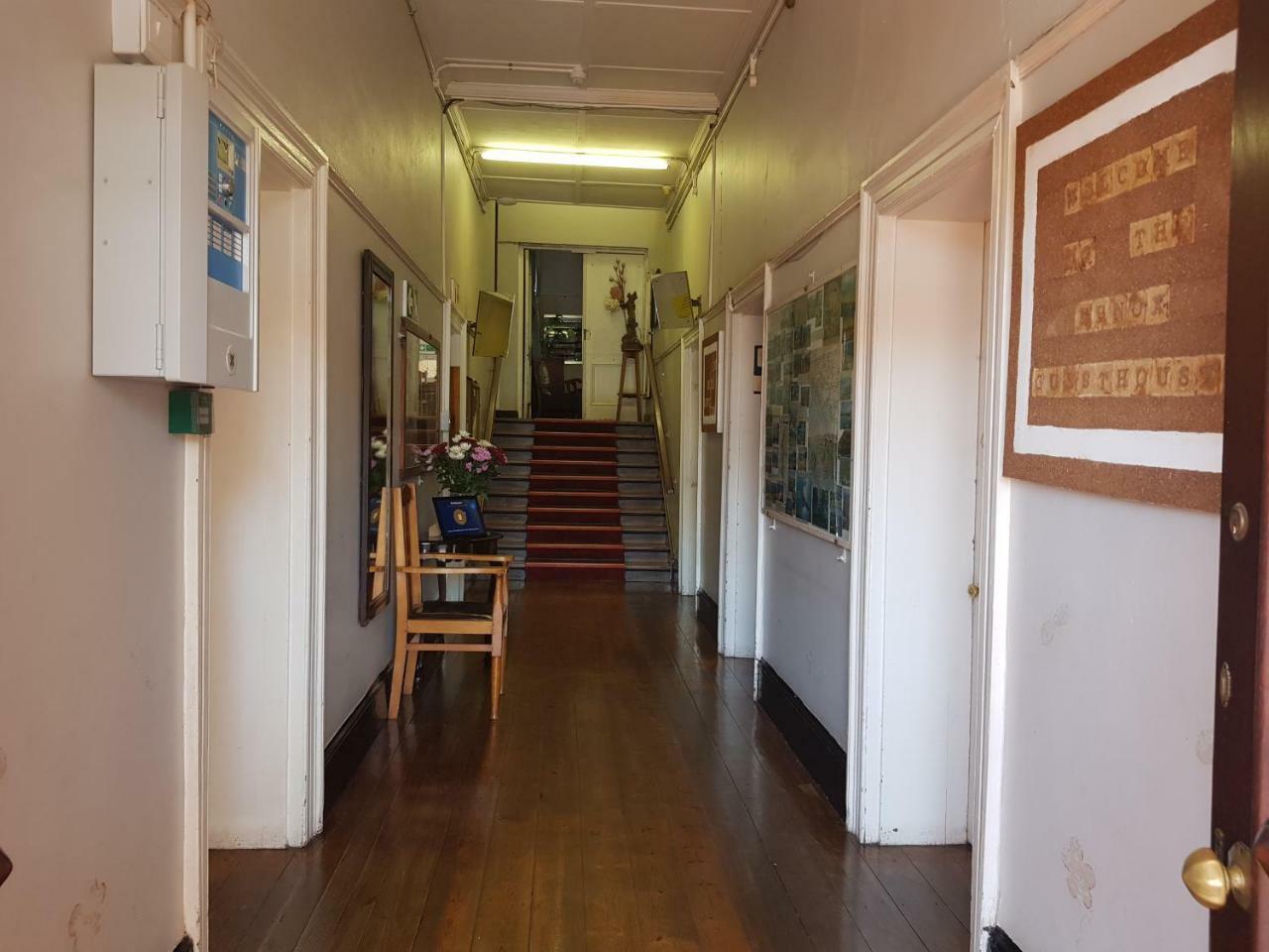 Guest house Lenox And Backpackers