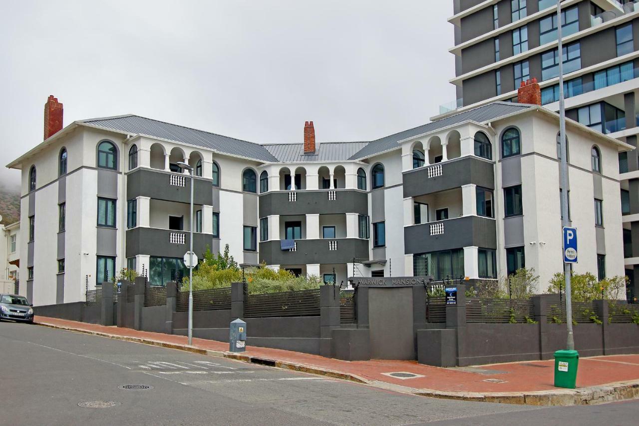 Warwick Mansions 7 * Cape Town