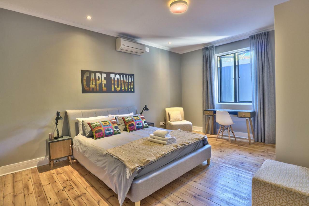 Apartment Warwick Mansions 7 *