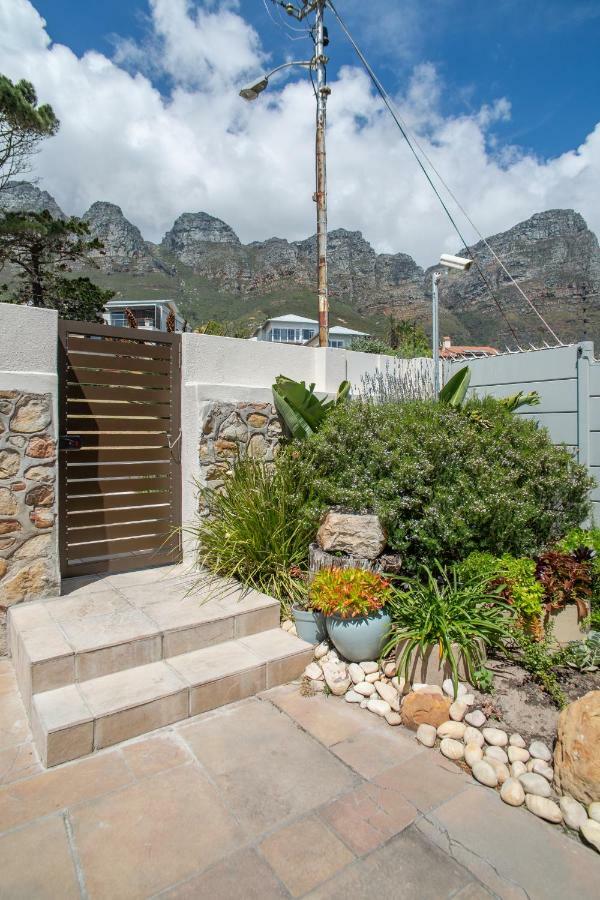 Camps Bay Garden Apartment Cape Town