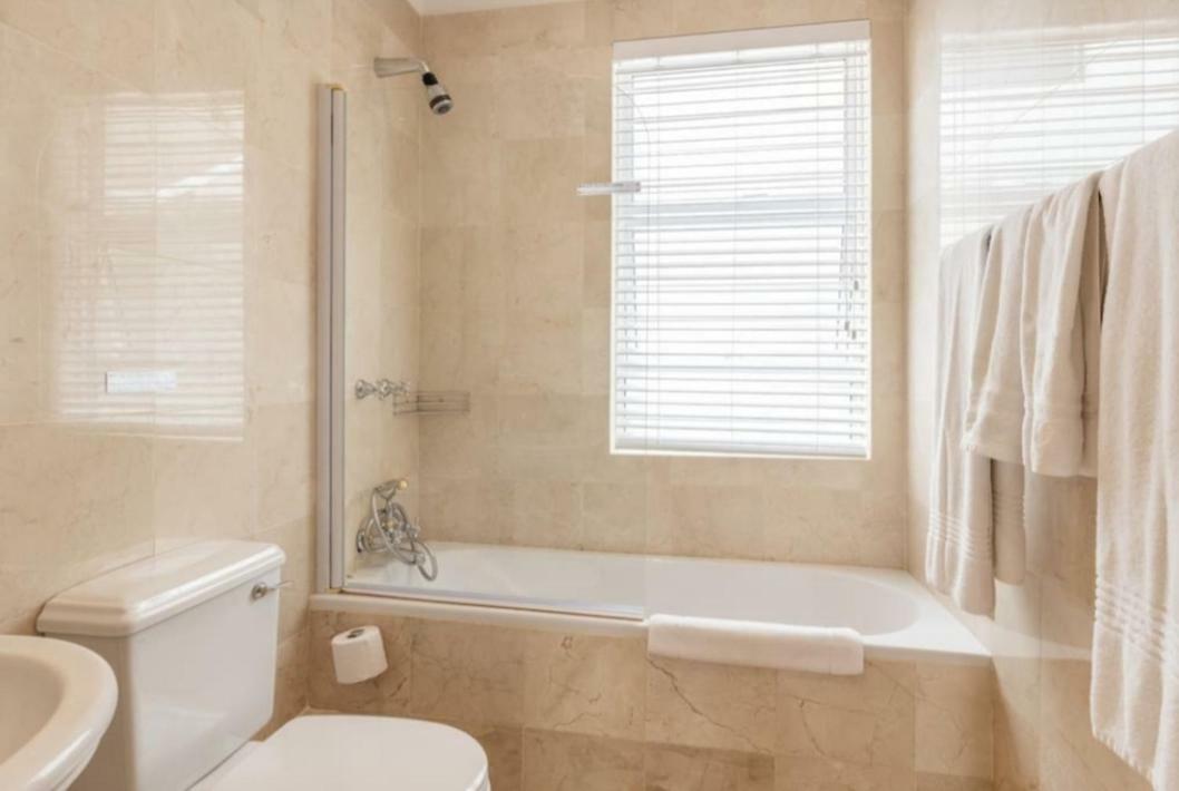 Bantry Luxury Apartment