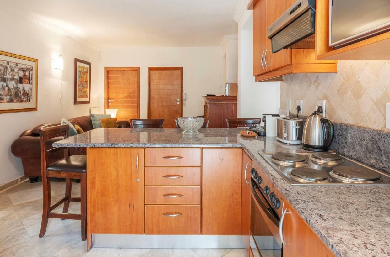 Bantry Luxury Apartment Cape Town