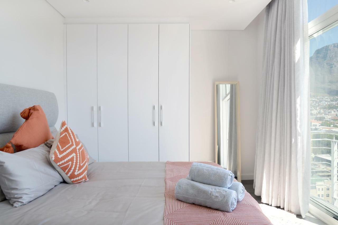 Naomi By Amazing Apartment Cape Town